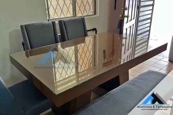Vidrios para mesas a medida - Aluminios y Templados